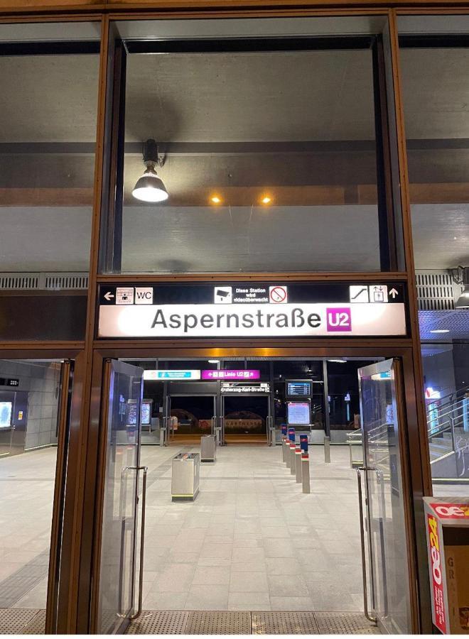 Das Zimmer Im Wiener Haus Viena Exterior foto
